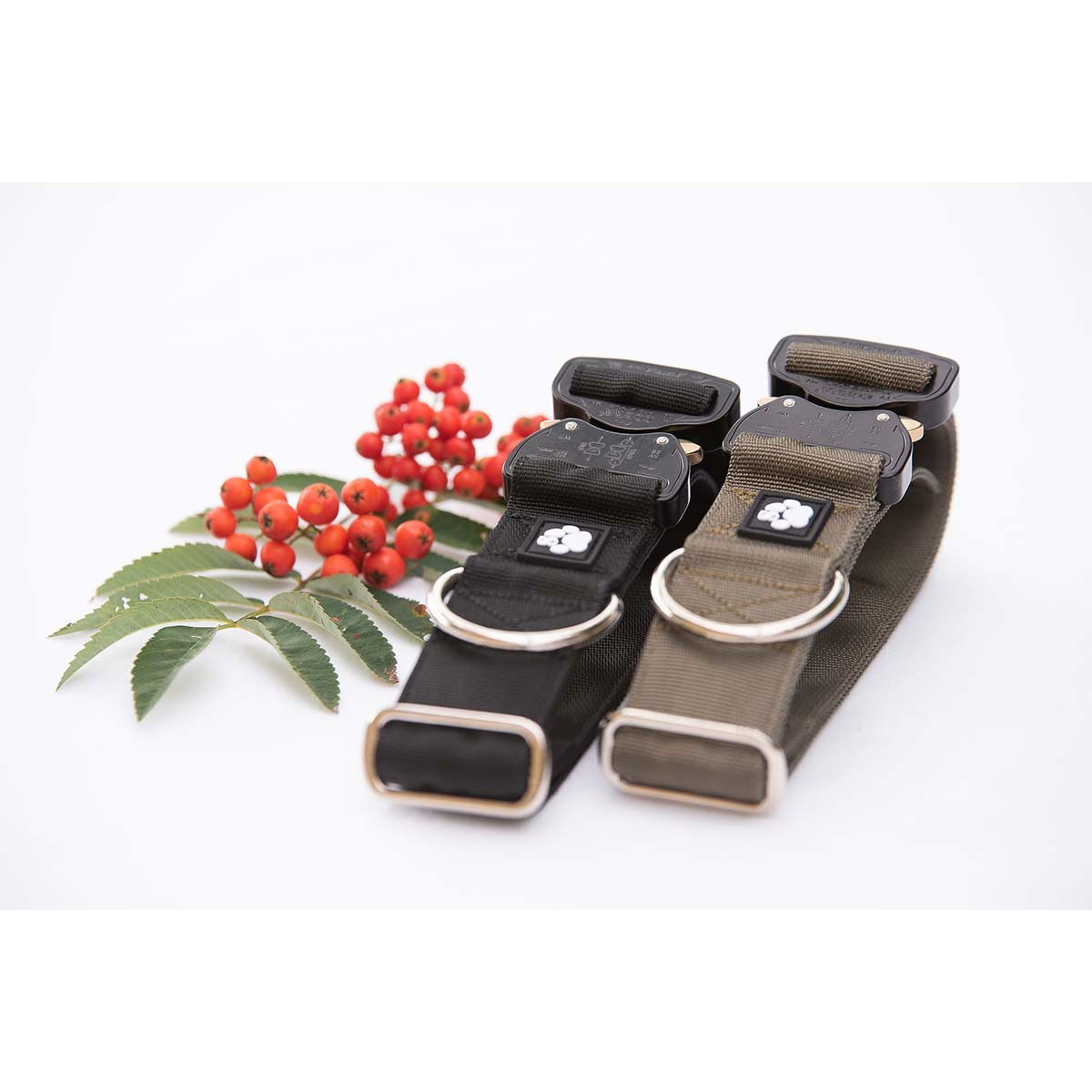 Salmiakkitassu Cobra-kaulapanta 40 mm, oliivi