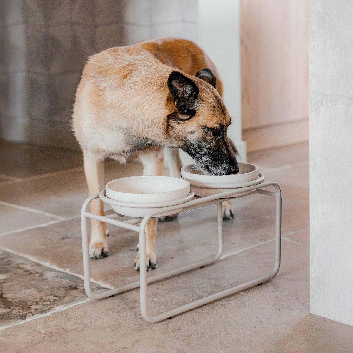 Butler District 70, Beige