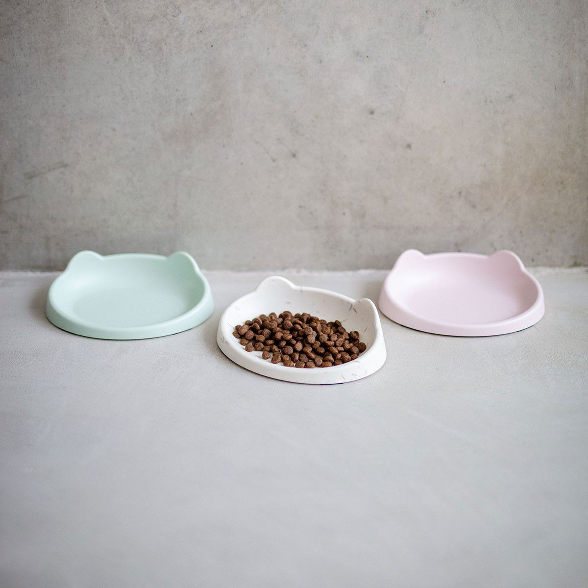 Little&Bigger Melamiinikuppi korvilla