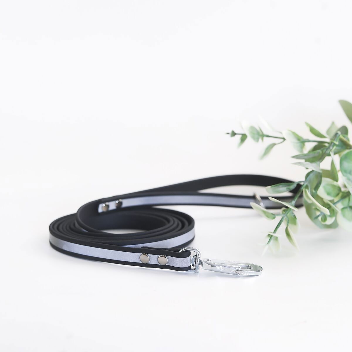 Heijastintalutin Tyylivoitto Shine Eazy, musta