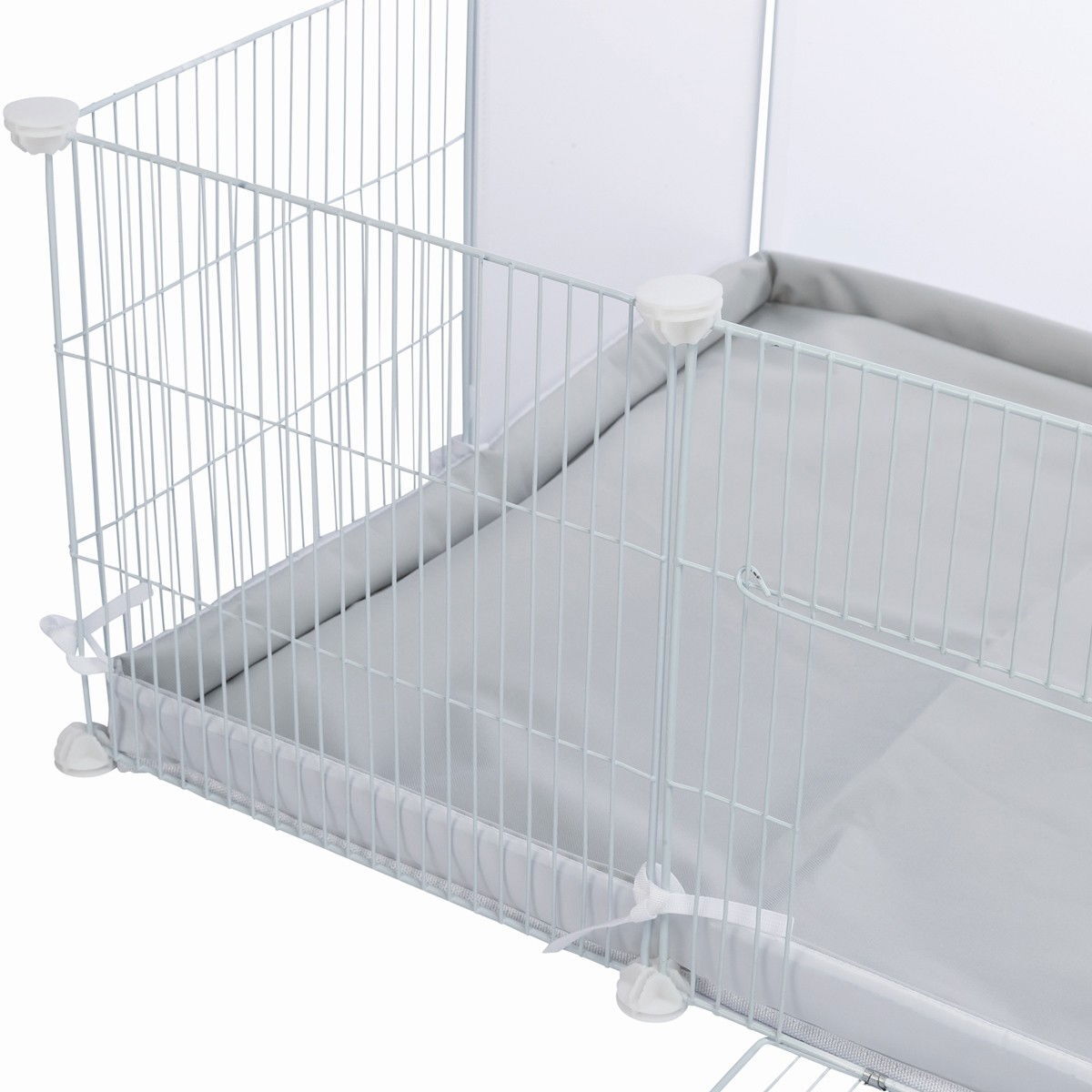 Trixie alusta pieneläimen aitaukseen